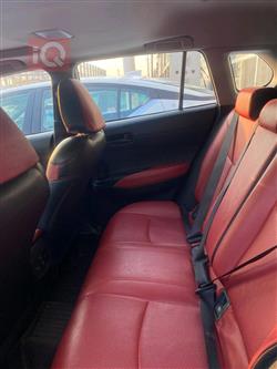 تۆیۆتا کۆرۆلا کرۆس